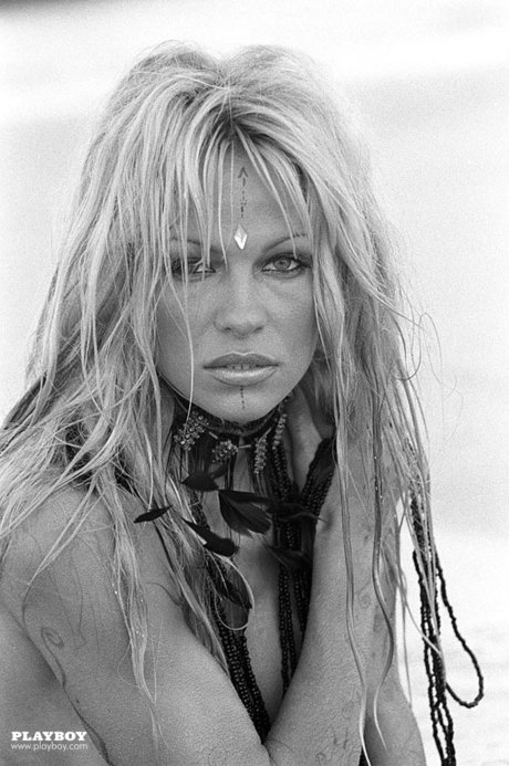 Pamela Anderson modelové akty galerie